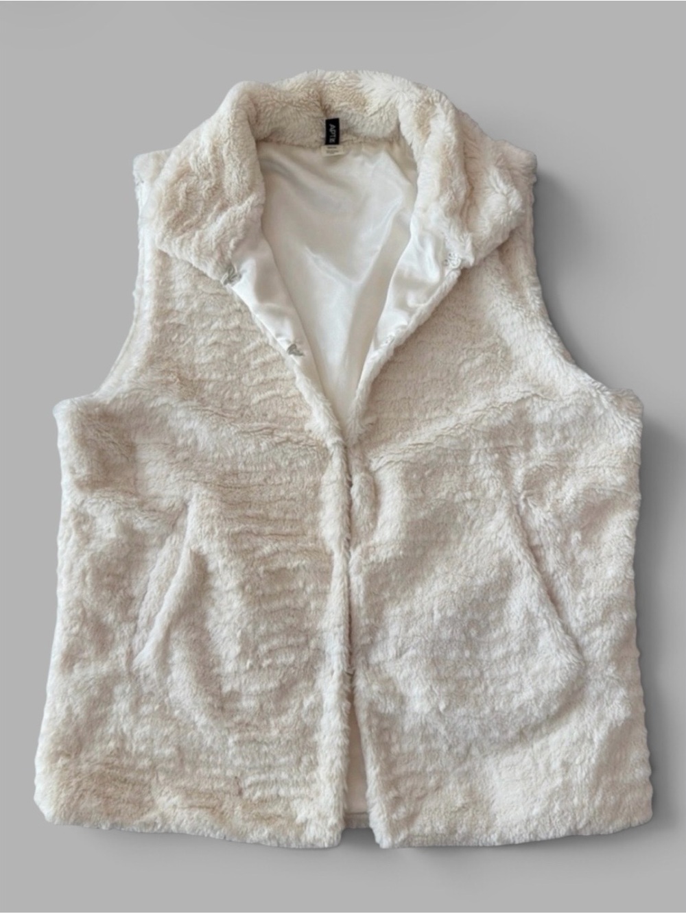 Apt. 9 Cream White Faux Fur Teddy Vest Coat M